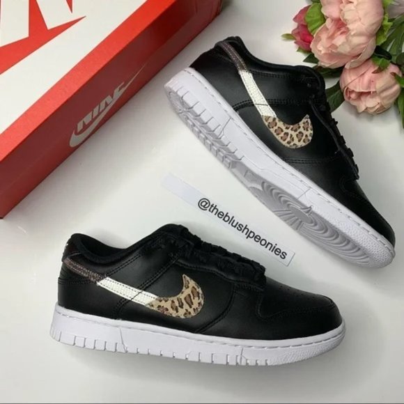 Nike Dunk Low Animal Swoosh Black NWT - Picture 9 of 10